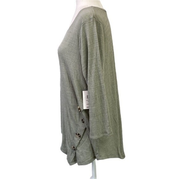 89th & Madison Asymmetrical Gauze Pullover Top 3/4 Sleeve Textured Soft Stretchy - Picture 2 of 15
